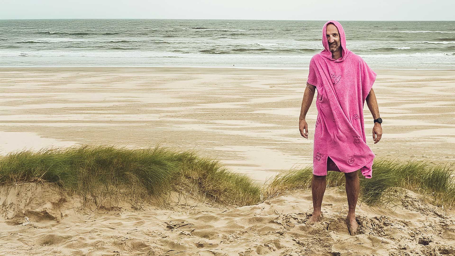 Josh Breitner am Strand